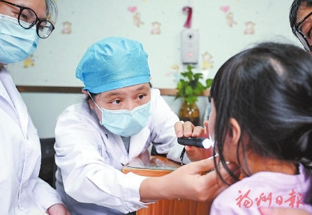 醫路有你為　為愛前行